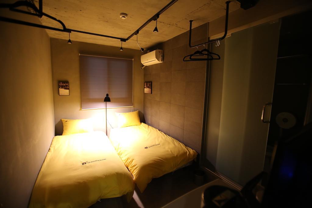 24 Guesthouse Garosugil - Gangnam Seoul Ruang foto