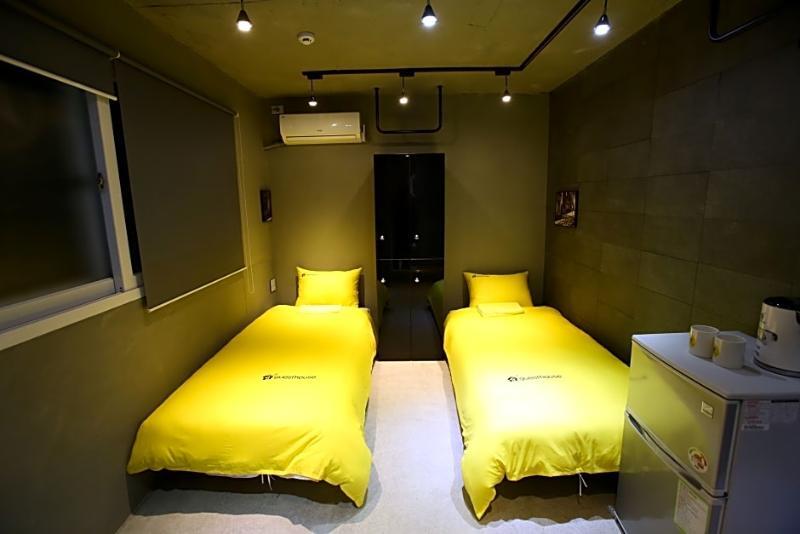 24 Guesthouse Garosugil - Gangnam Seoul Bagian luar foto